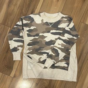 Oversized Aerie side slit sweatshirt